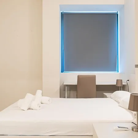 Elegante Bilocale Isola A - Mirable Pm 아파트
