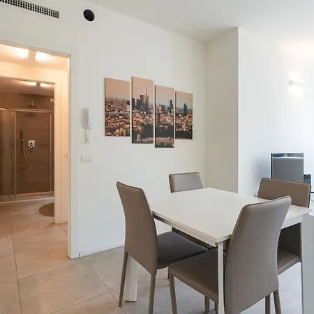 Apartament Elegante Bilocale Isola A - Mirable Pm *