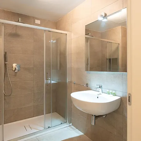 Elegante Bilocale Isola A - Mirable Pm Apartament
